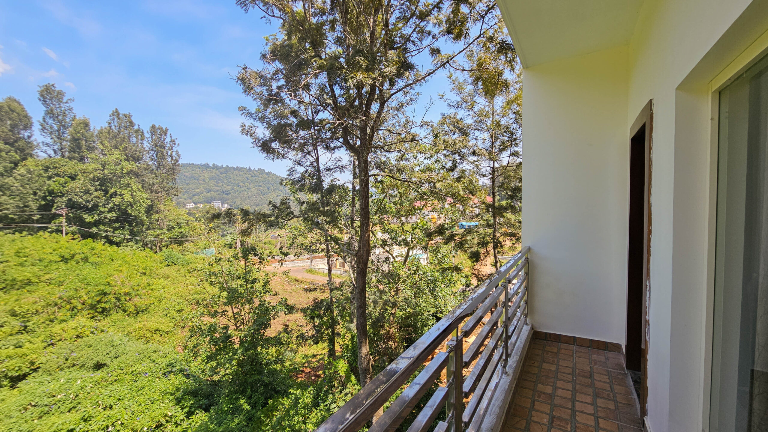 IHotels Yercaud | +91 9667224225